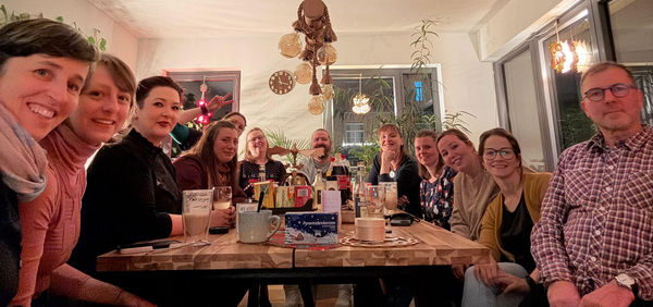 Gruppenbild spät abends